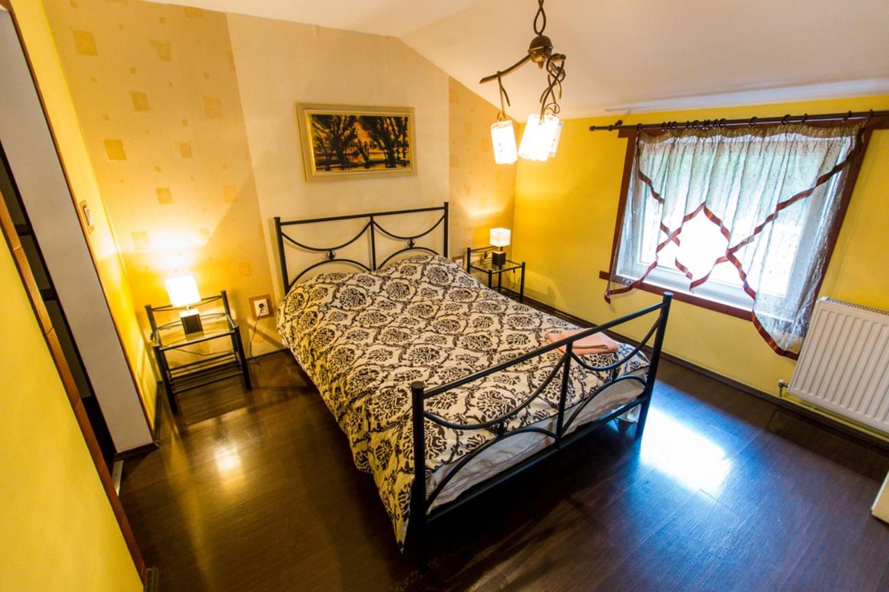 Suite with Garden View