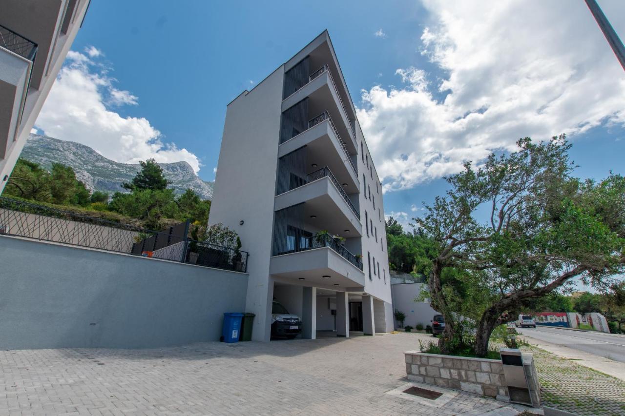 Luxury Seaview Apartment Adriatic Pearl - Bed and Breakfast Makarska