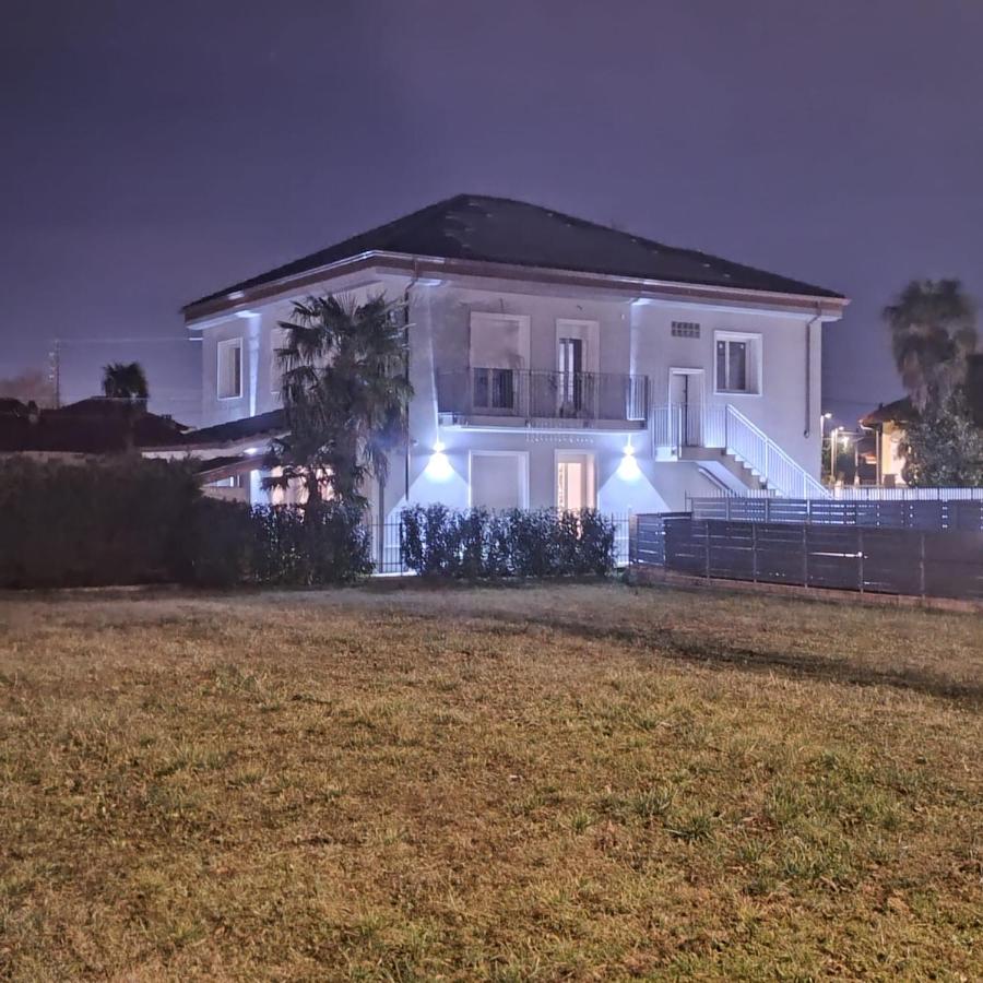 Villa Petra - Πέτρα - Bed and Breakfast