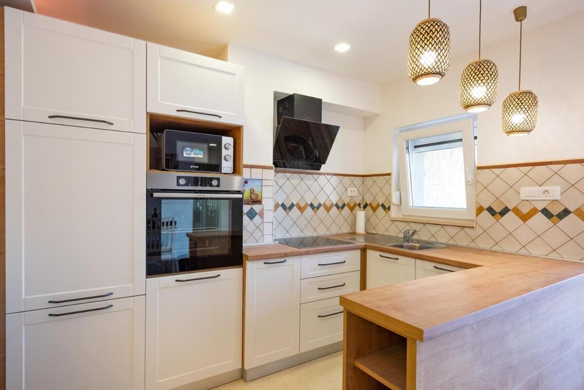 Apartment Srica - B&B Porto Re