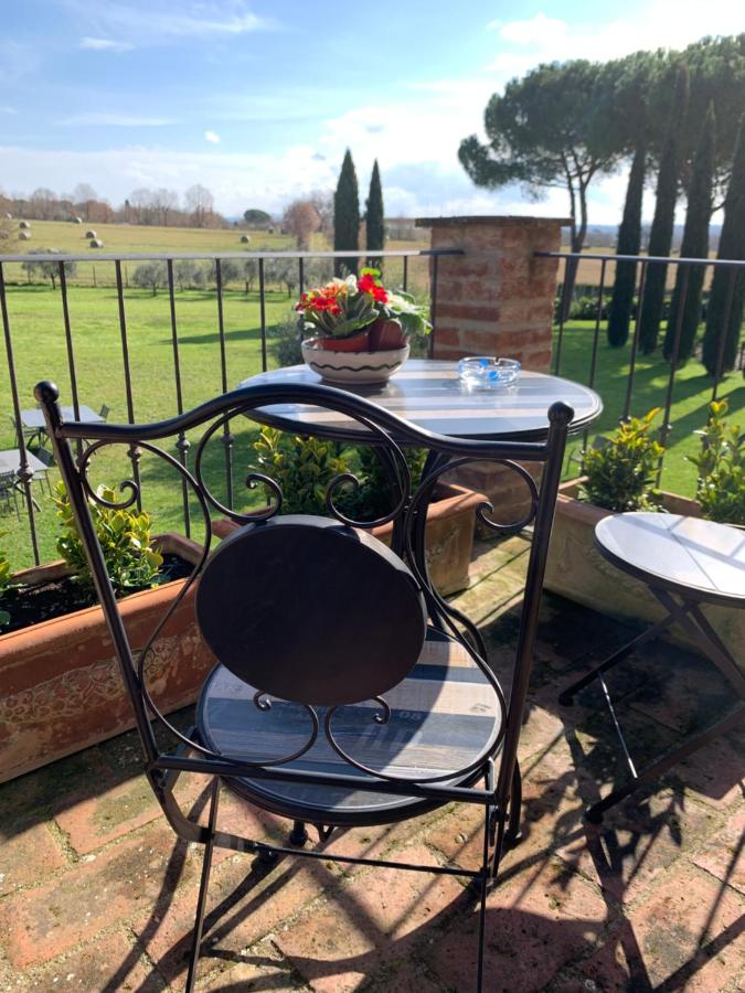 Deluxe One-Bedroom Apartment with Garden View