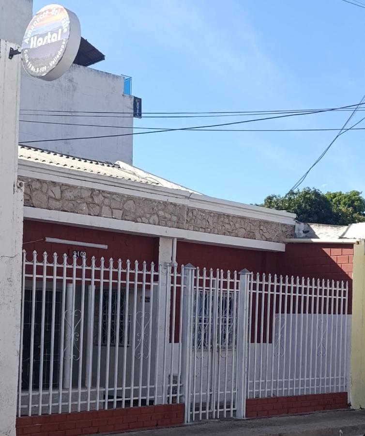 Hostal Amanecer del Valle - Bed and Breakfast