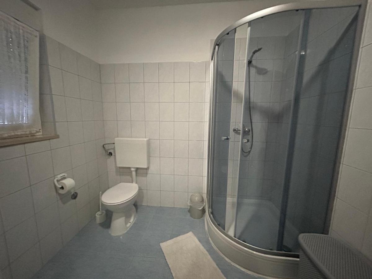 Apartman Petra - Bed and Breakfast Kutleše