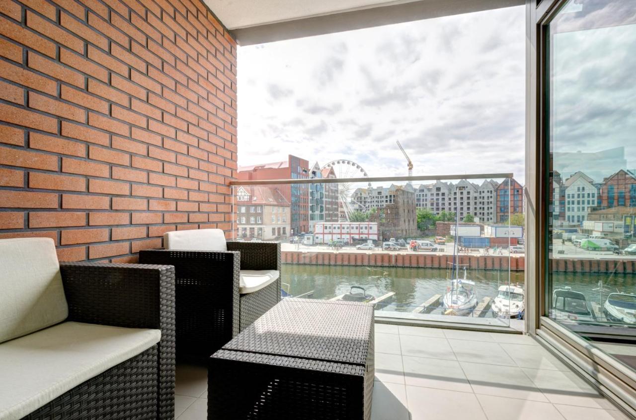 Dom & House – Old Town Waterlane - Bed and Breakfast Gdansk