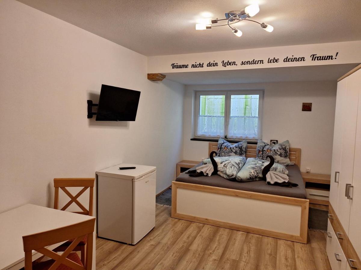 Triple Room with Shared Shower and Toilet
