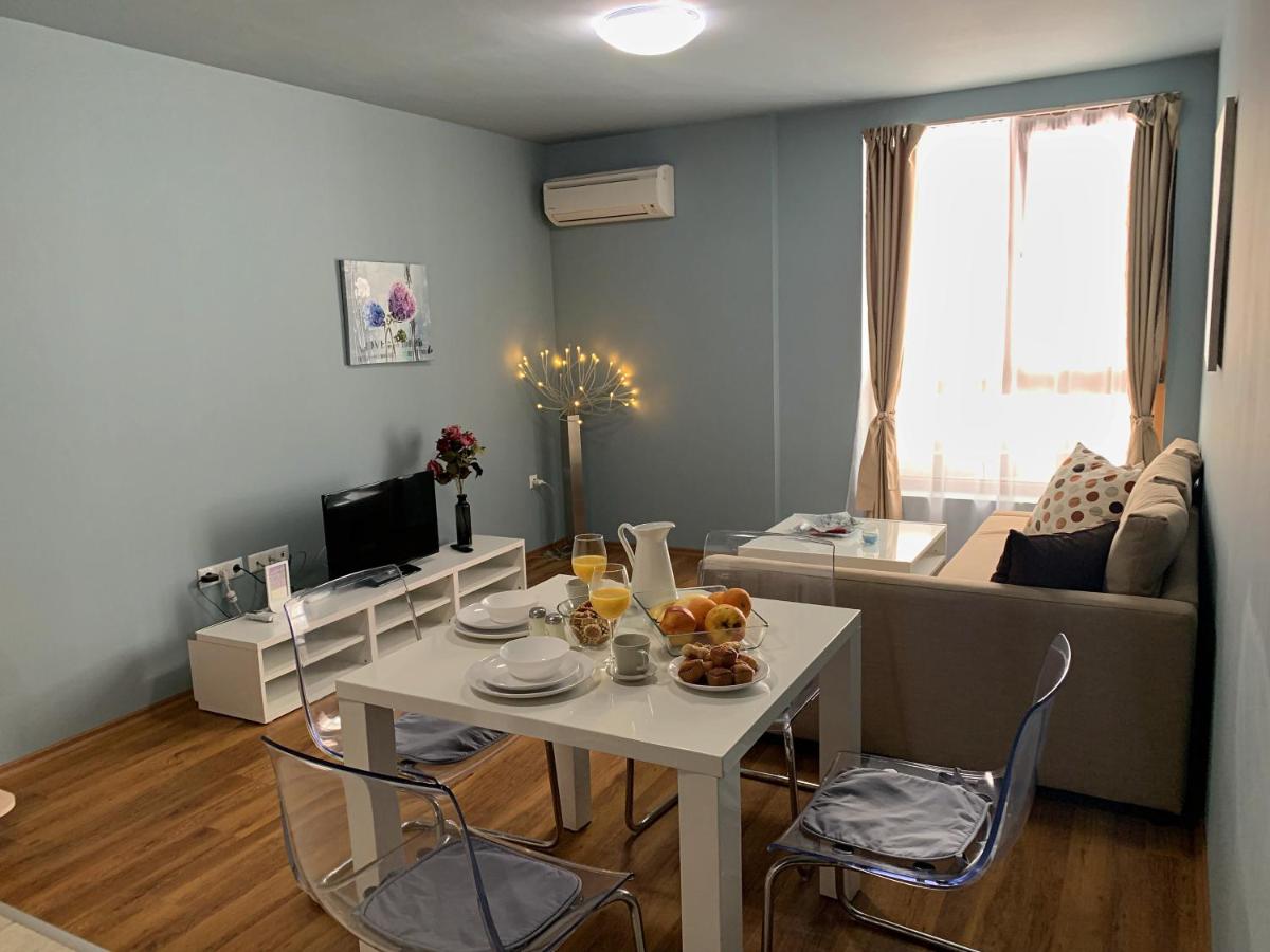 Apartment mit Terrasse