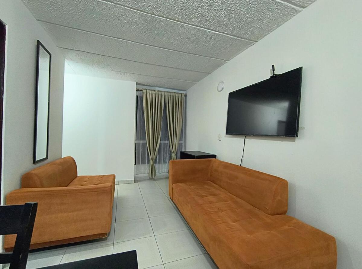 Lindo Apartmento a 10 minutos del Aeropuerto Bogotá - Ferienwohnung Bogotá