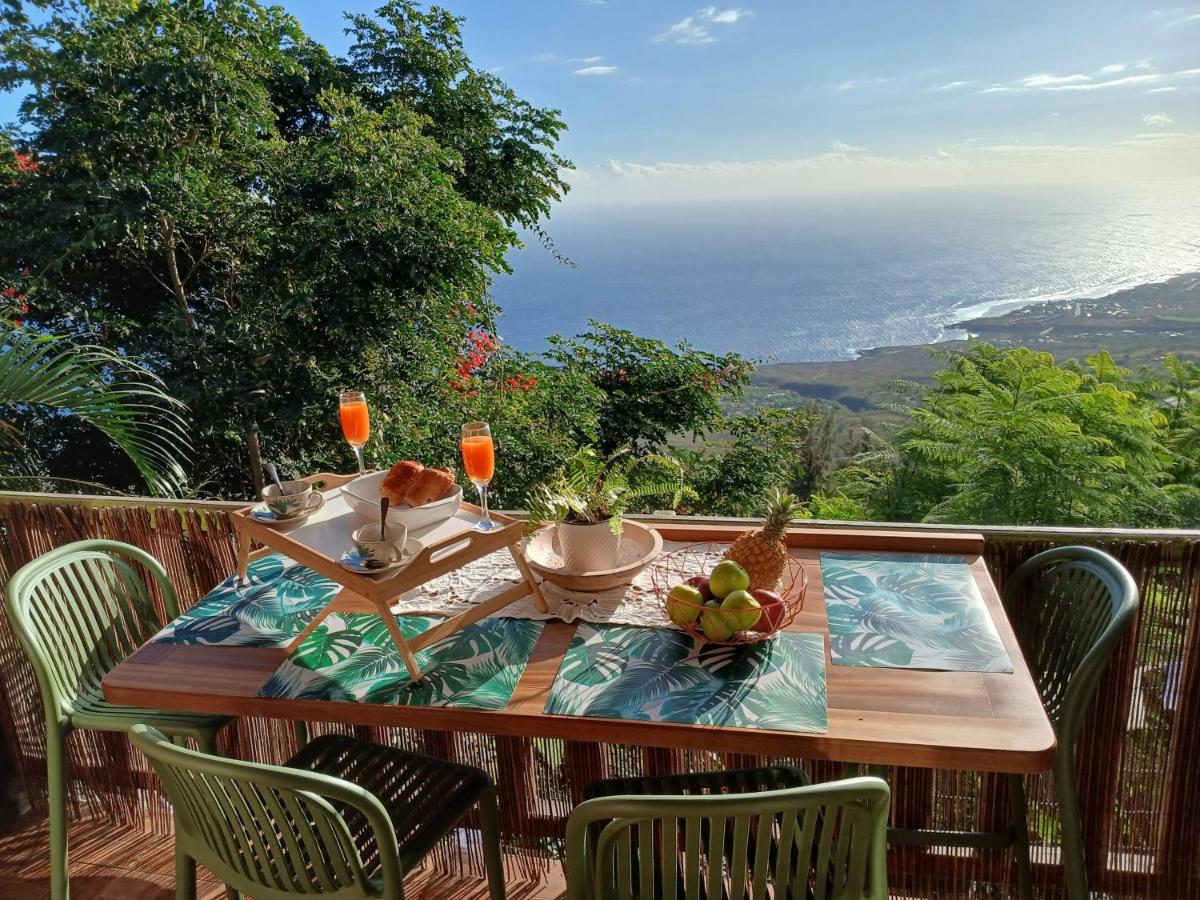Bungalow with Sea View