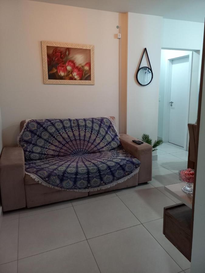 Espaço inteiro com mesa de trabalho - Chambres d'hôtes Criciúma