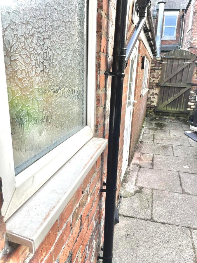 Modern 4-bed stay-away-home sleeps 8 in Preston - B&B