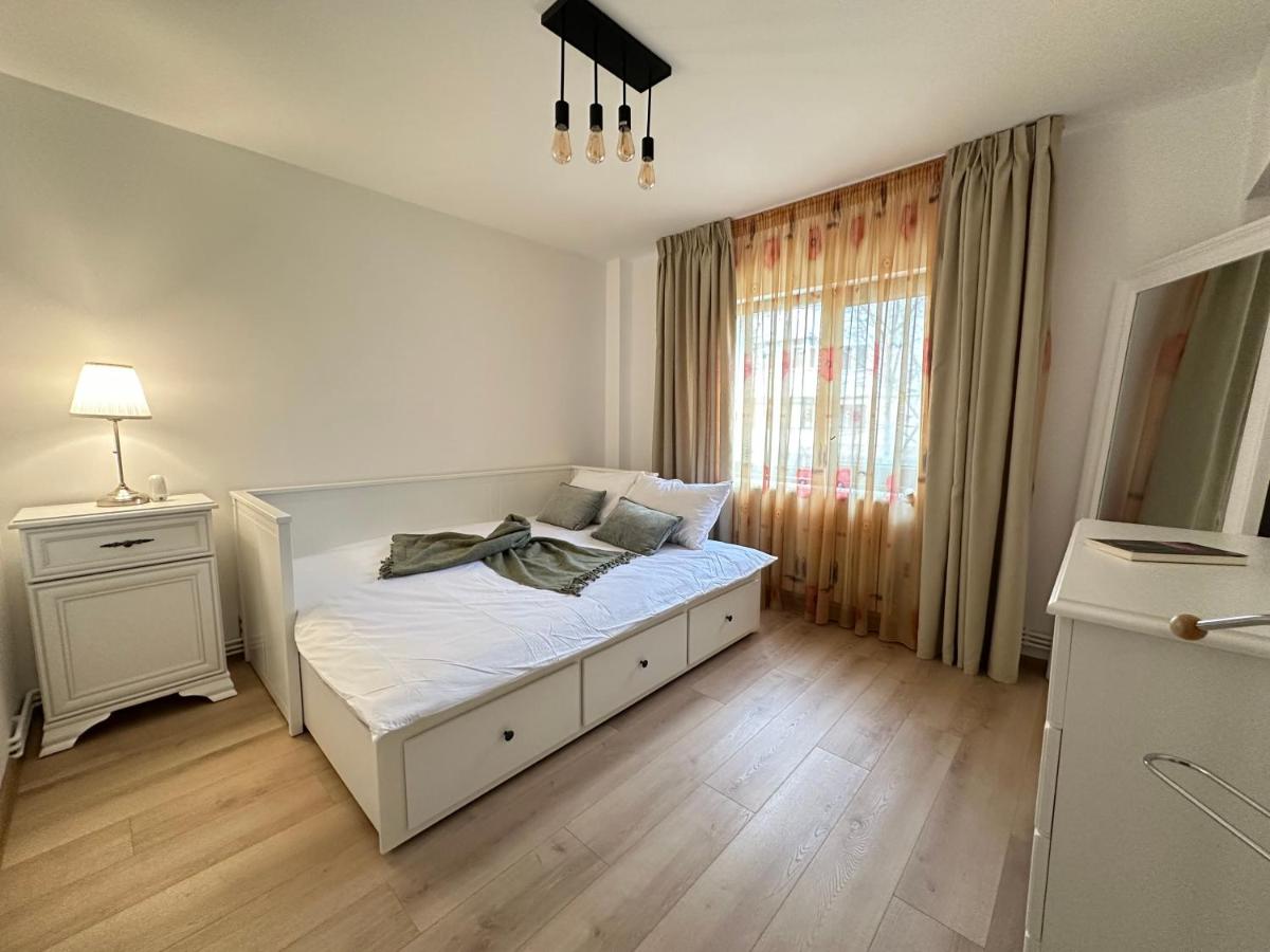 KIRA Apartment - B&B