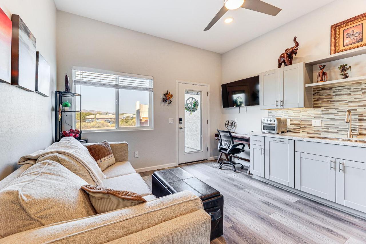 Cozy Couples Retreat with Views in Apache Junction - B&B