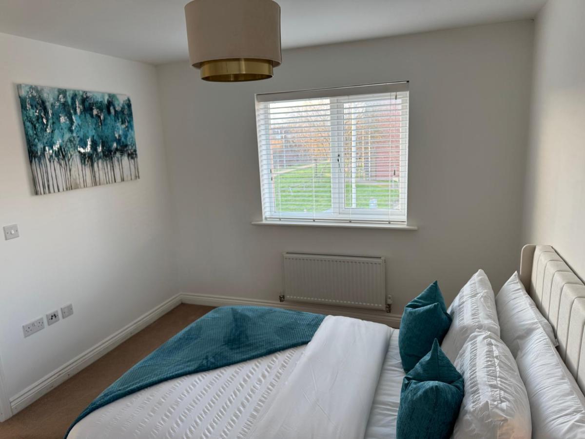 Cosy 3 Bed Home in Dartford - B&B