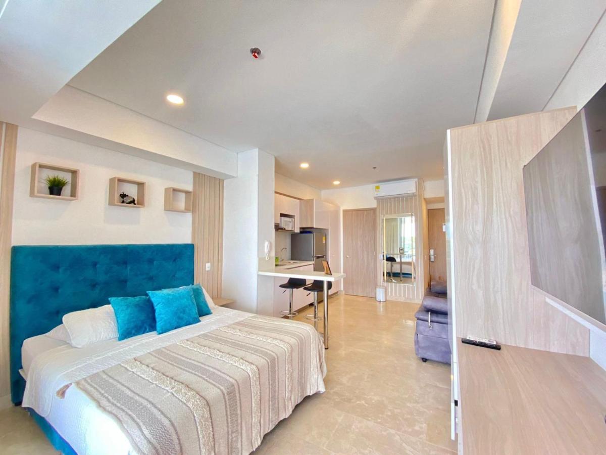 Hermoso Aparta Suite en Crespo a 5 minutos caminando del aeropuerto primera línea Mar - Chambres d'hôtes Carthagène