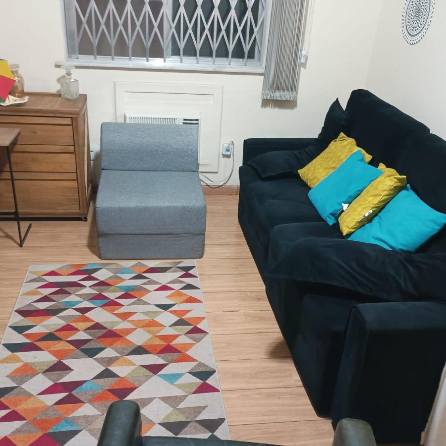 Sofa cama em sala adaptada com Ar condicionado - Ferienwohnung Rio de Janeiro