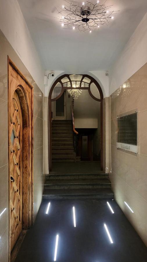 Premium Apt - Center of Prague - Bed and Breakfast Praag