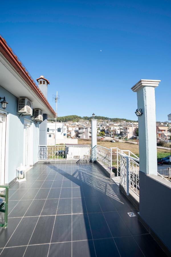Gaia Celeste Cozy 2 Bedroom Apartment near Ioannina Center - Chambres d'hôtes Ioannina