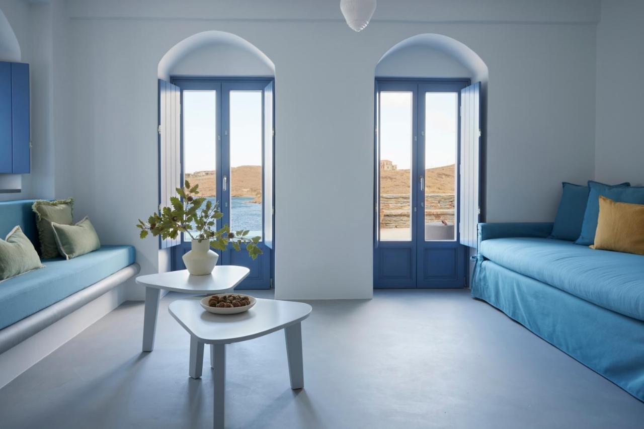 Exclusive Apartment with Shared Pool and Sea View