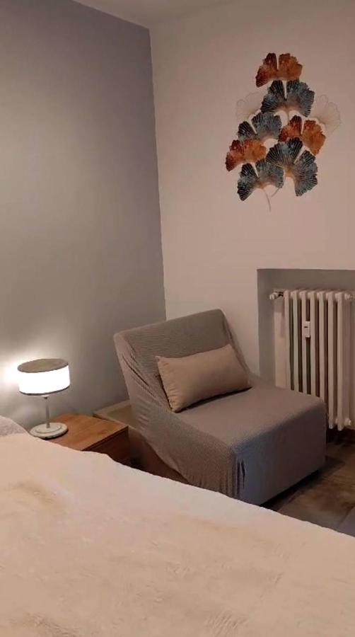 Deluxe Studio