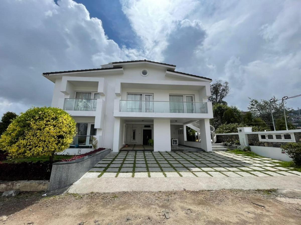 Cloud Nine Kodai, Family Only Boutique Home Stay - B&B