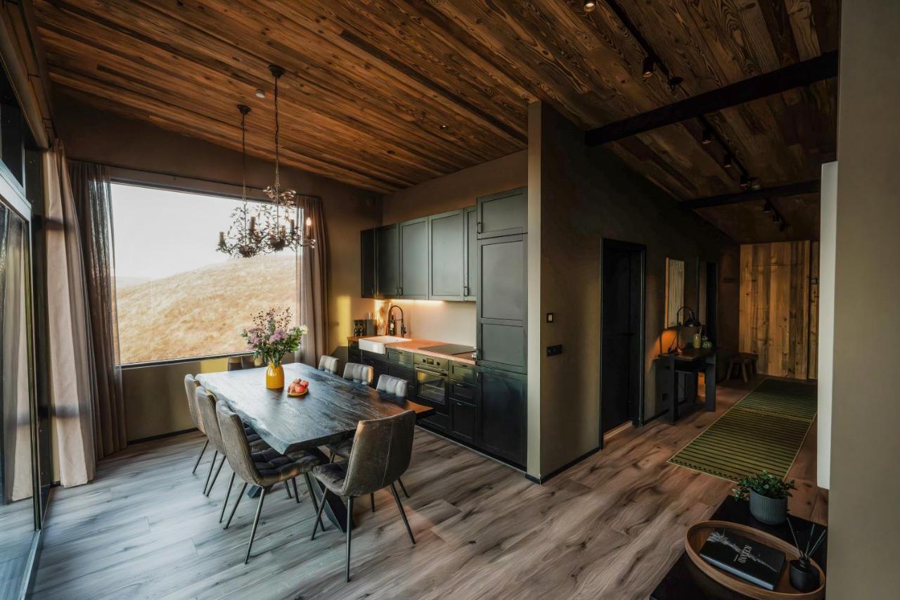 Black diamond villa - B&B