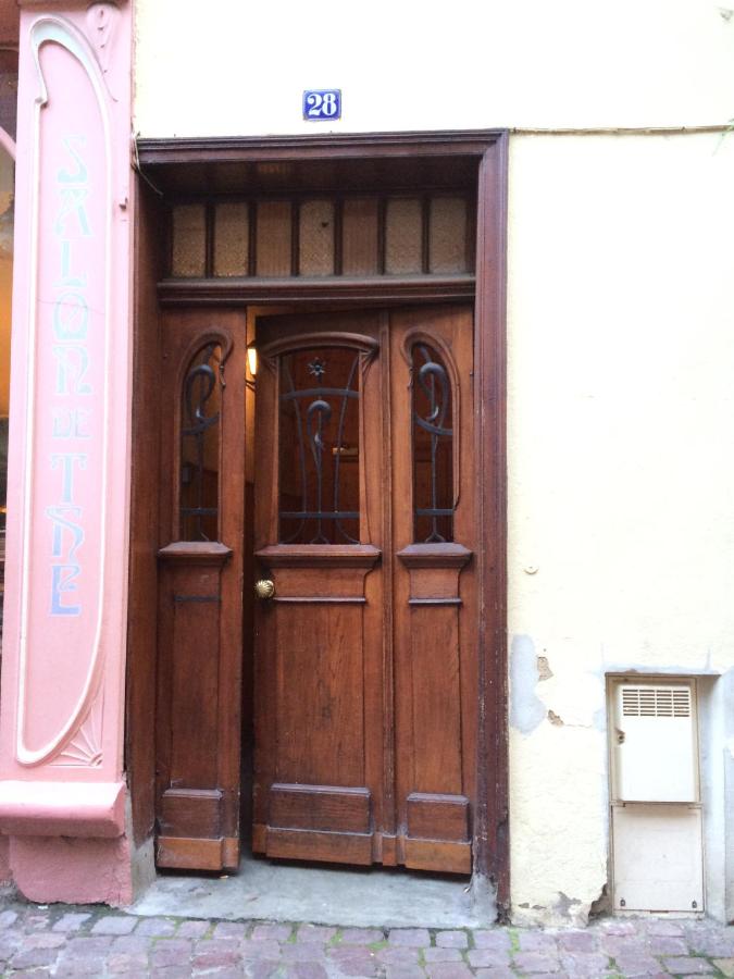Appartement A Travers Champs avec Sauna et Parking - Ferienwohnung