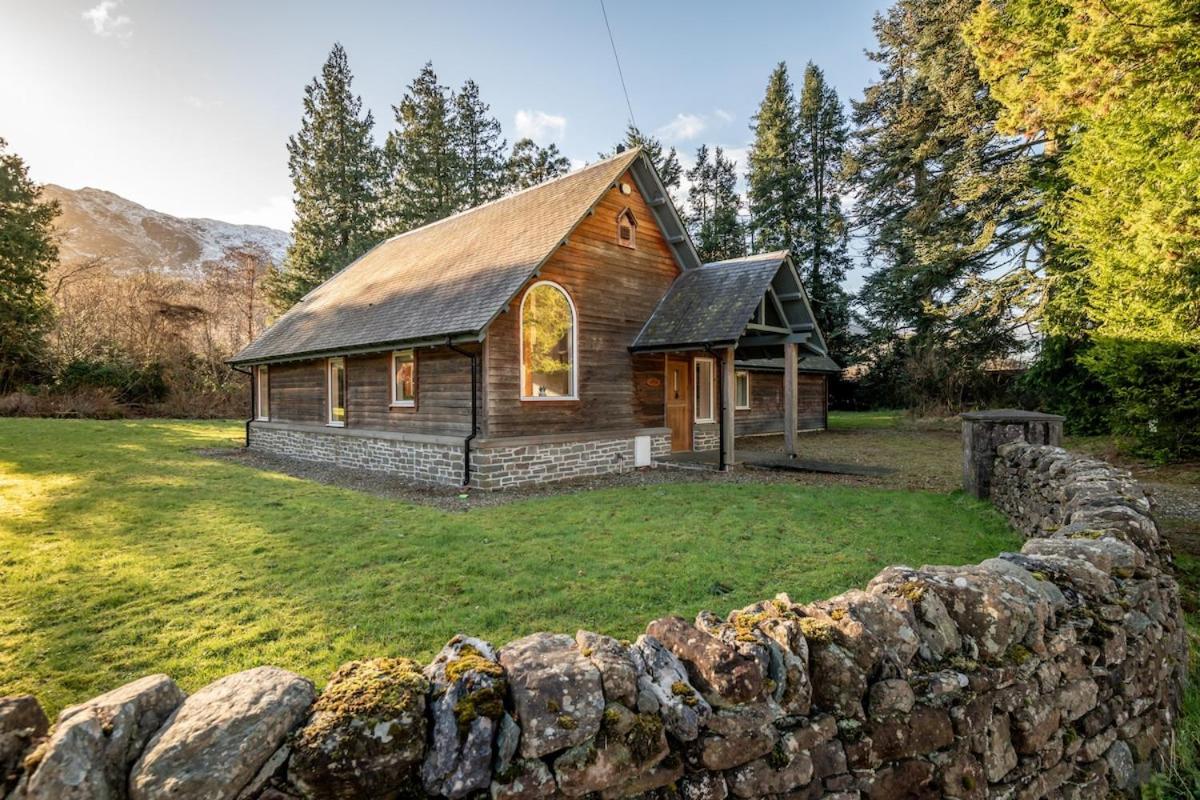 Scenic Oaklodge with wood burner - Ferienwohnung