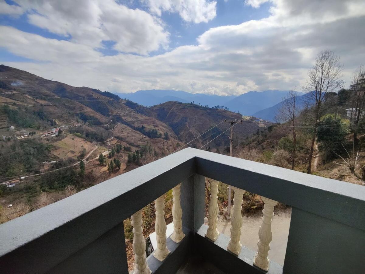 2BHK Mountain View with Full Kitchen and Amenities - B&B