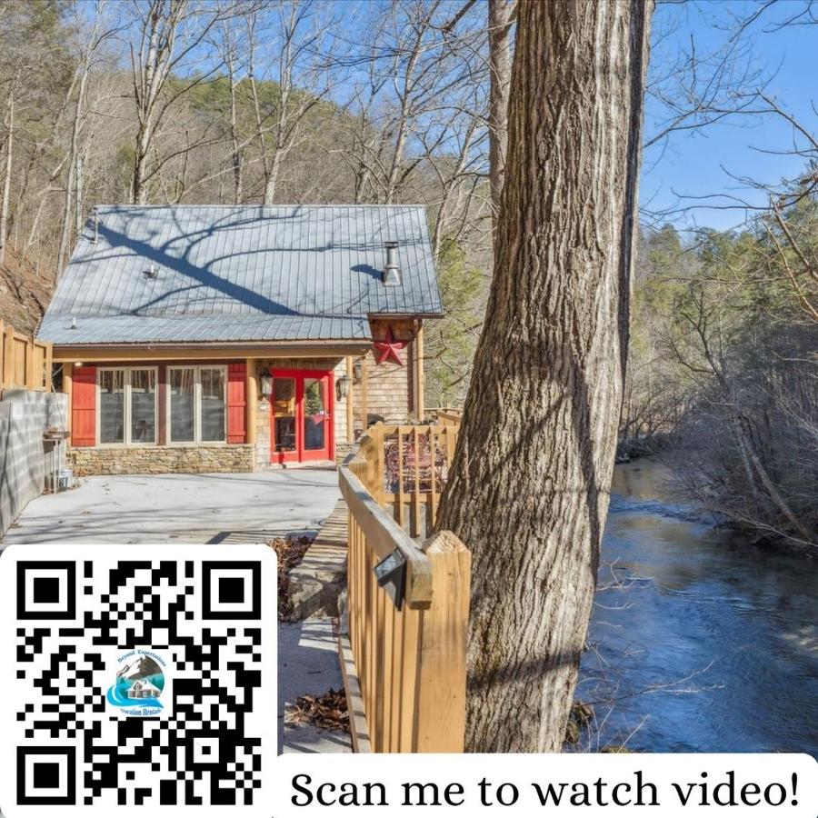 Very Secluded Breathtaking Riverfront, Game Room - B&B