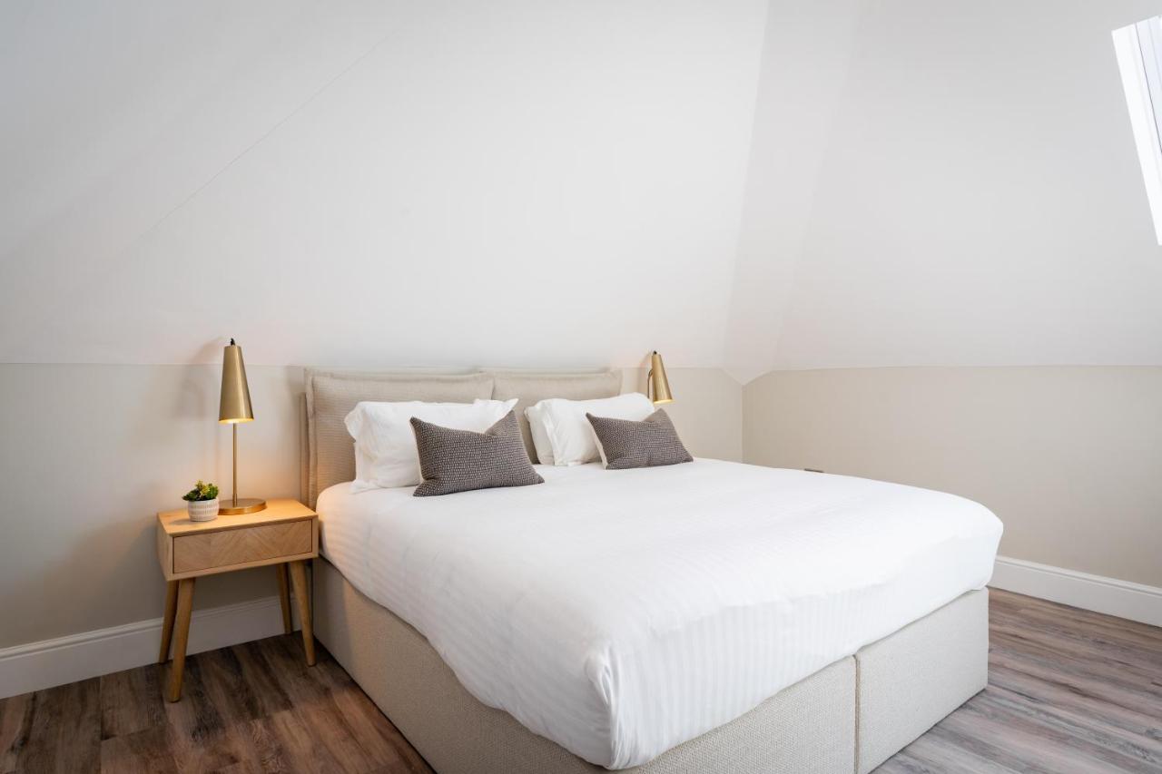 Apartment - Split Level