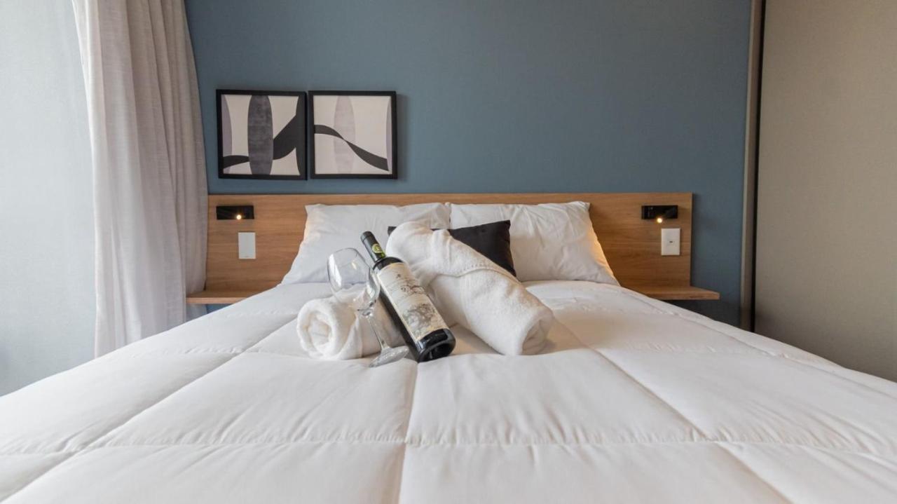 Apartment with City View