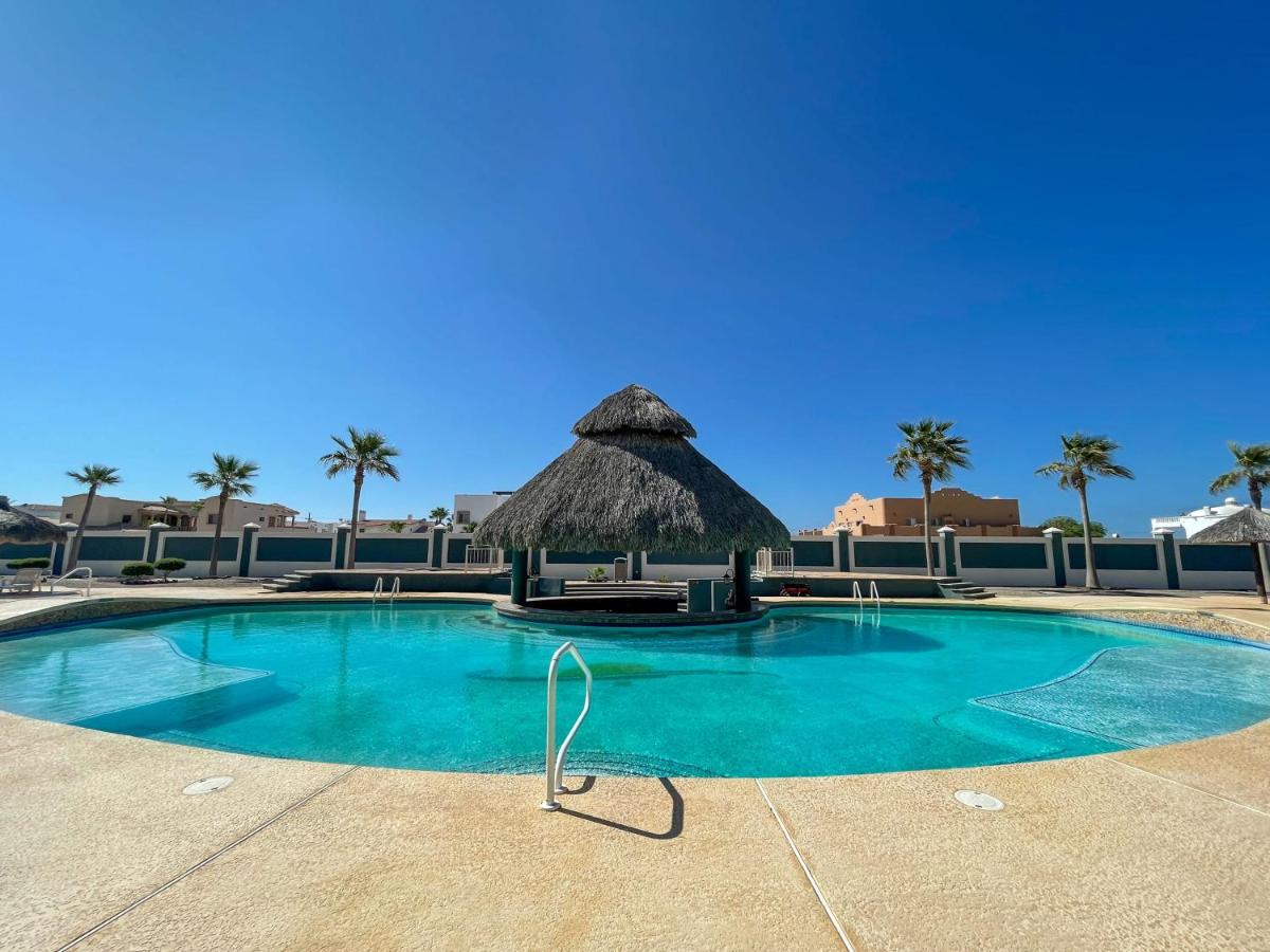 Modern Exclusive Condo with Pools & Tranquillity #309 - B&B Puerto Peñasco