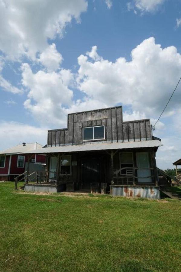 The Clover Club Yellow Rose Canyon - B&B Mount Enterprise