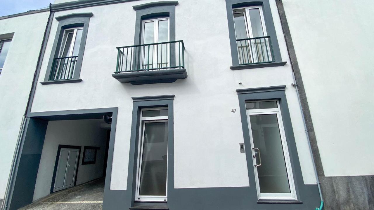 São Miguel Charming House II by LFC Apts - B&B