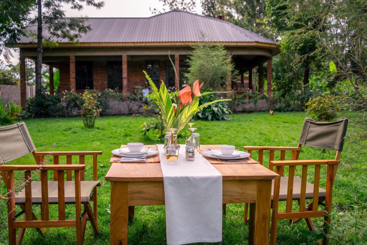 Maksooru spring Lodge - Bed and Breakfast Tengero