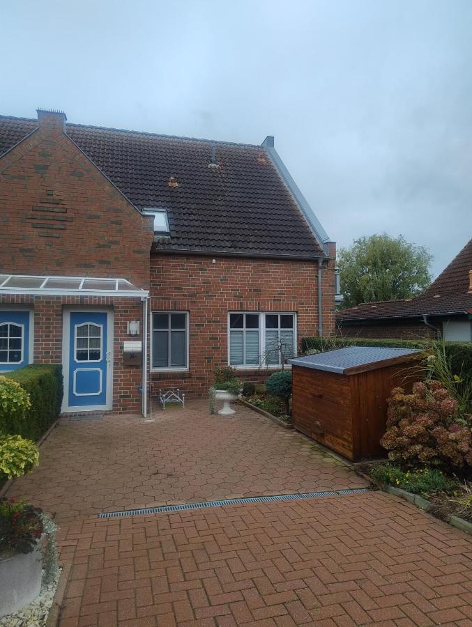 Ferienwohnung Fernkieker 45256 - Bed and Breakfast Ditzum