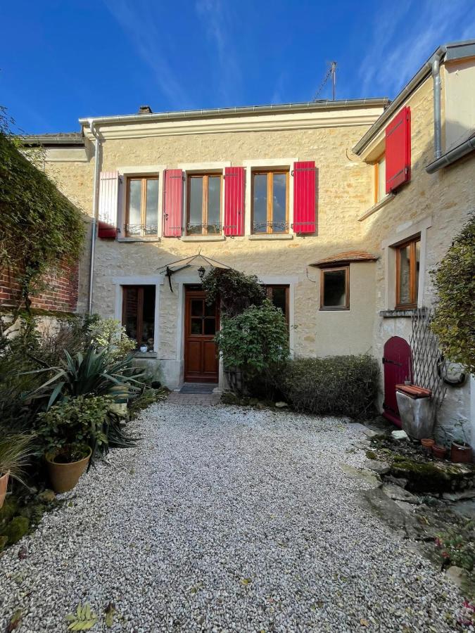 Charmant studio indépendant - Bed and Breakfast