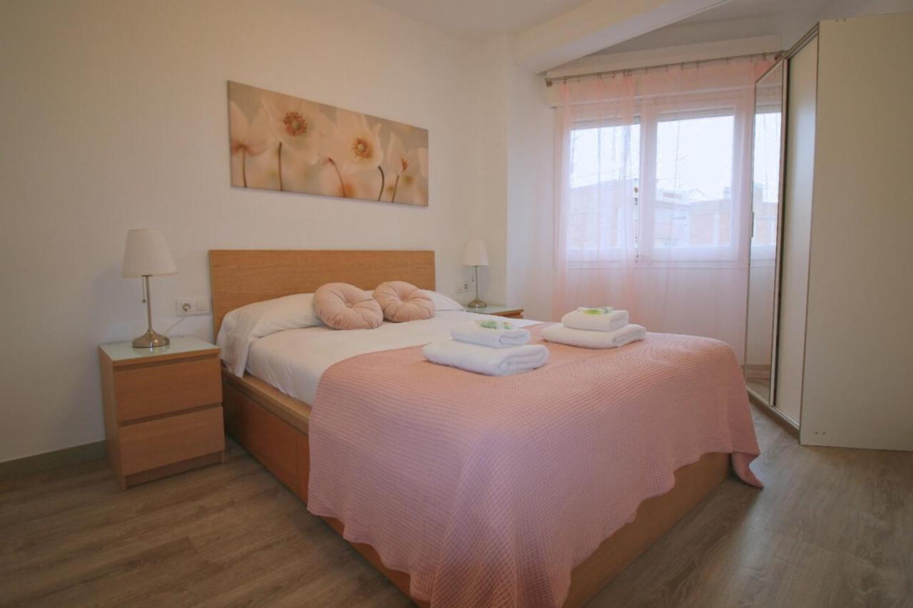 Apartment mit 4 Schlafzimmern und einem Balkon