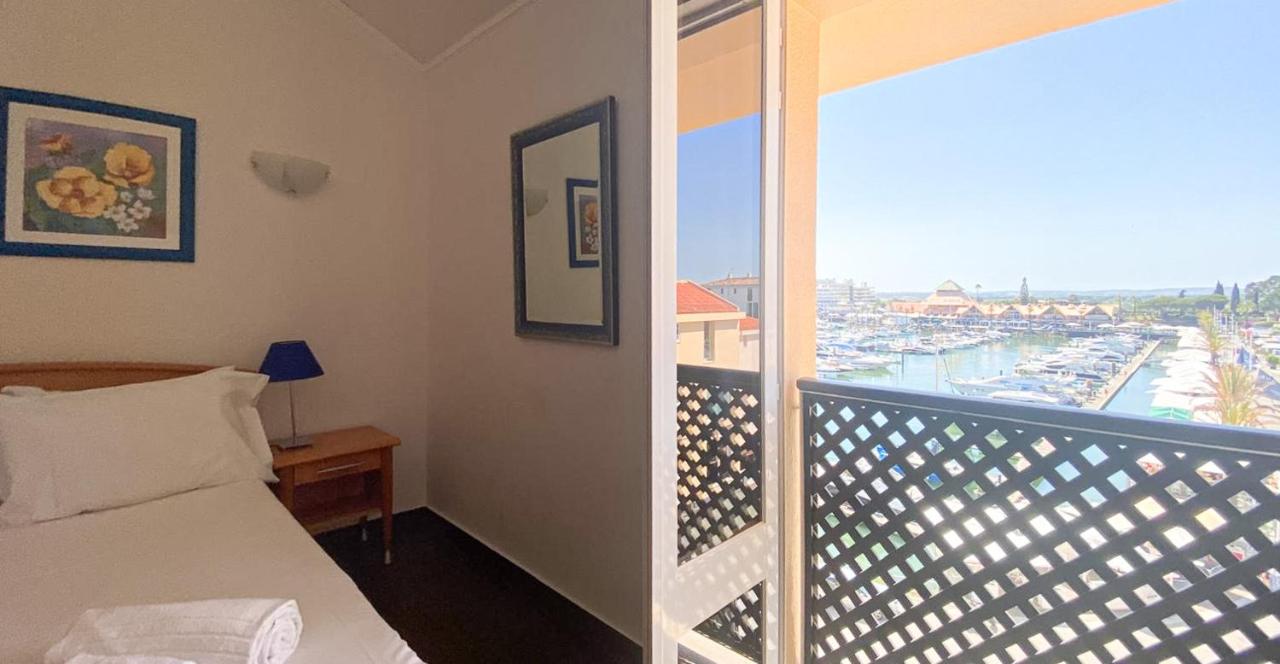 Penthouse Duplex Marina Plaza T1 HsR Marina Vilamoura - B&B