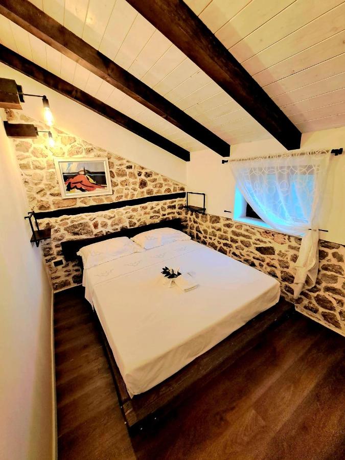 Apartment Colna - B&B Kuna Pelješka