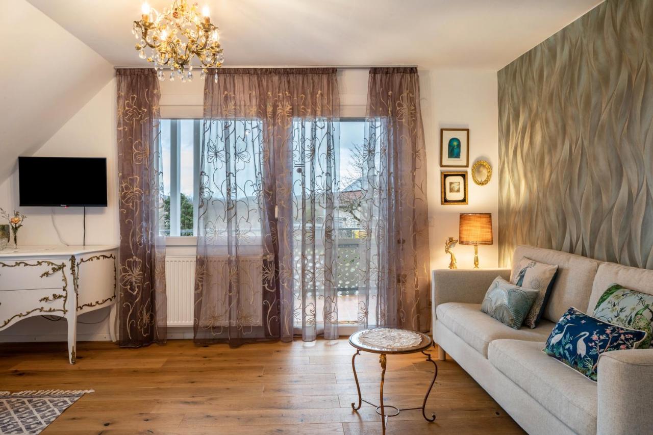 Superior One-Bedroom Apartment with Balcony