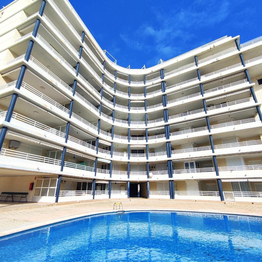Two-Bedroom Apartment with Terrace and Sea View