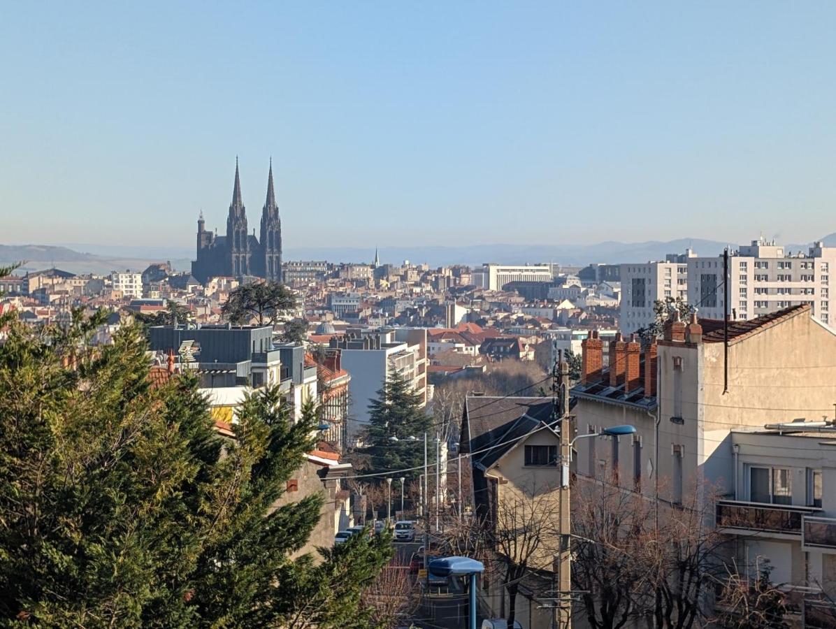L'appart le 19 , F3 proche centre vue cathédrale, 2 chambres - Ferienwohnung