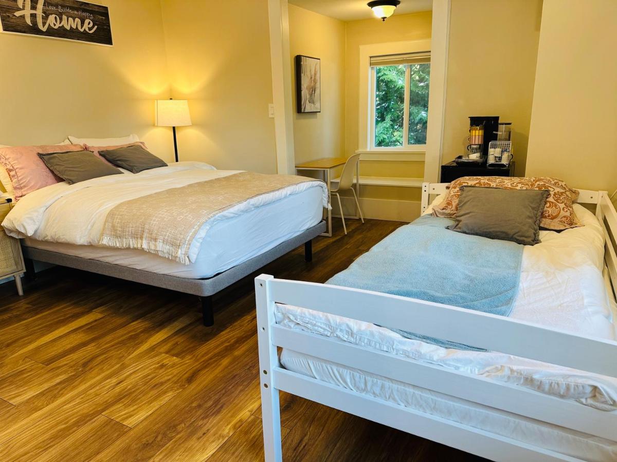 Comfort Triple Room with Shower