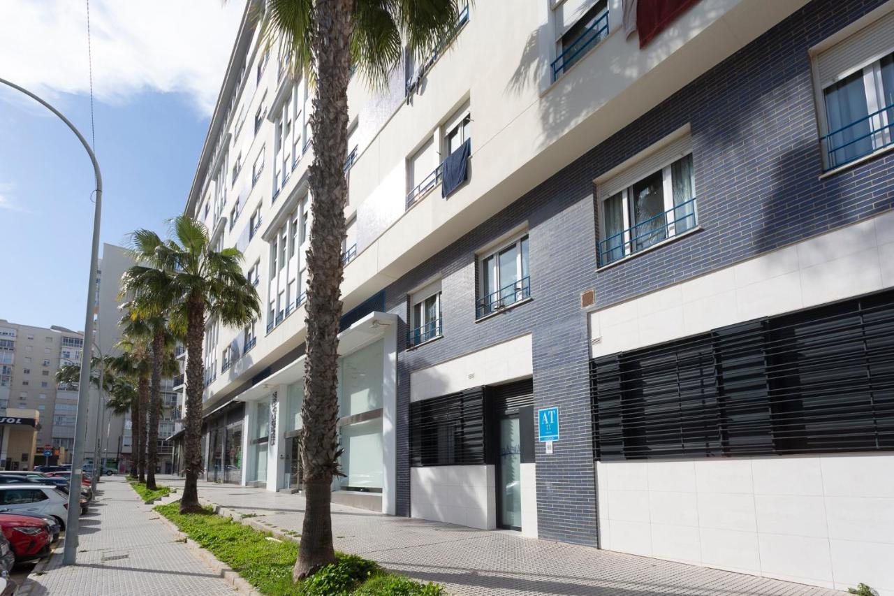 BAHIA Suites by Cadiz4Rentals - B&B