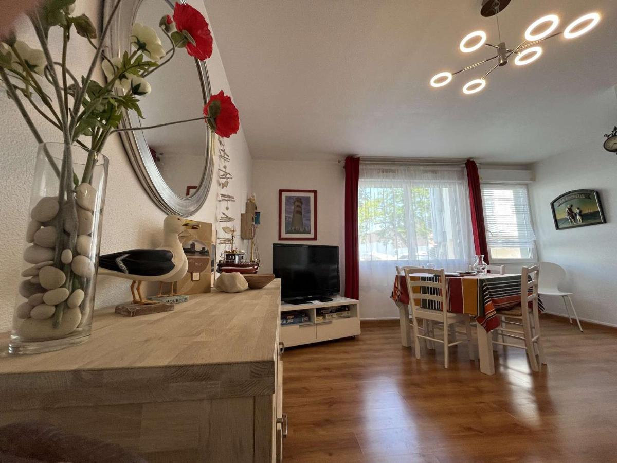 Appartement T2 LA ROCHELLE - LR640-041 - Bed and Breakfast