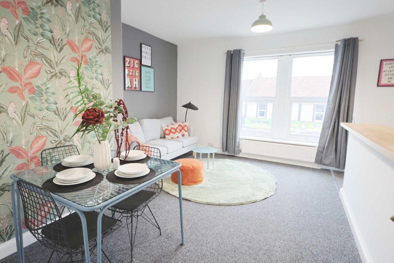 Two bedroom flat in Gloucester road - B&B Bristol