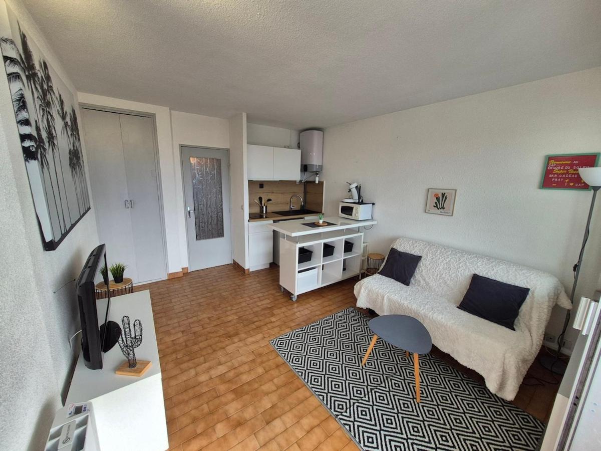 La Désirade J, Studio rénové avec parking, centre port - Ferienwohnung Le Cap d'Agde