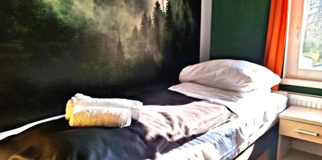 Chambre Lits Jumeaux avec Salle de Bains Privative Séparée