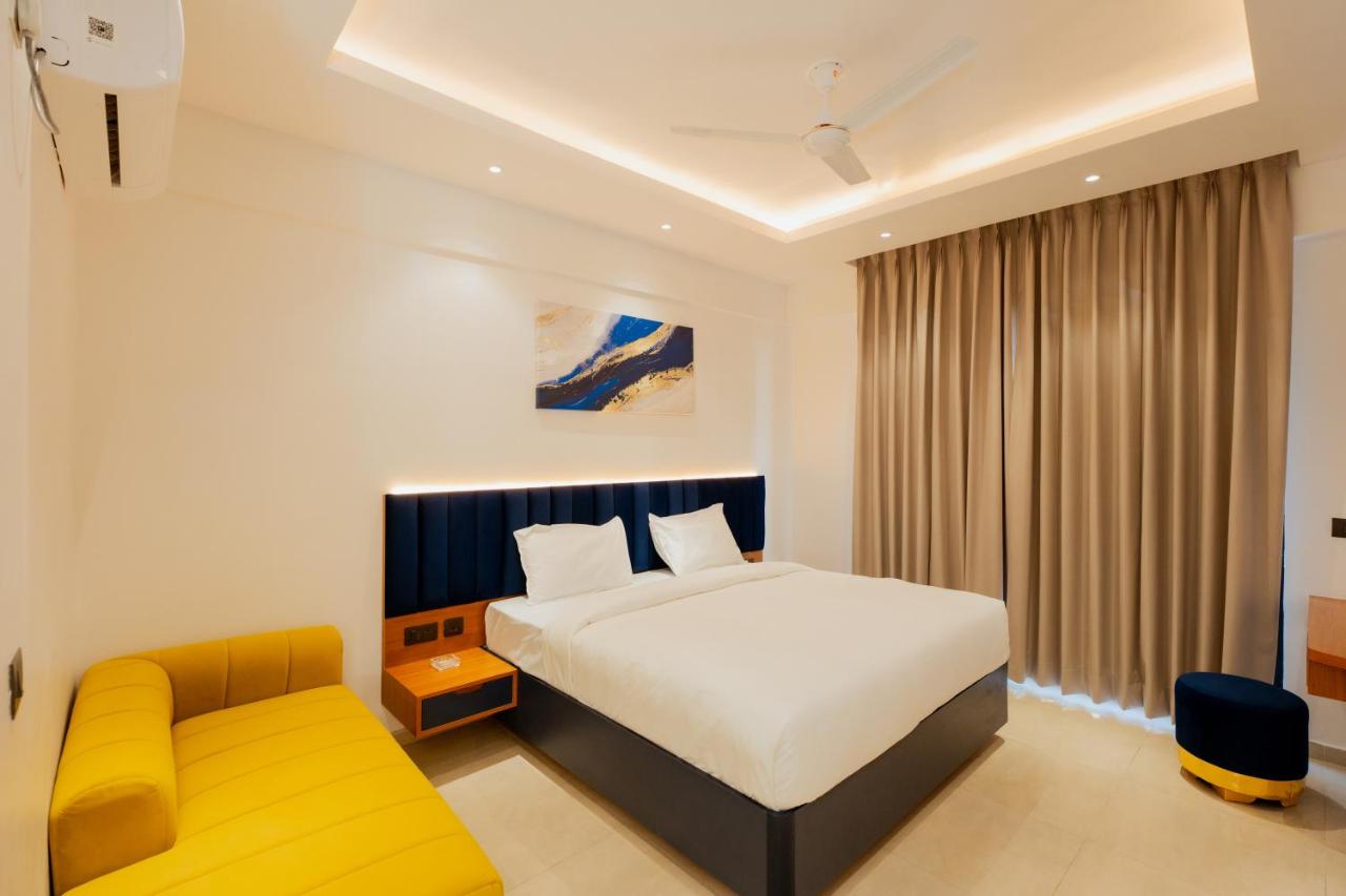 King Room with Balcony